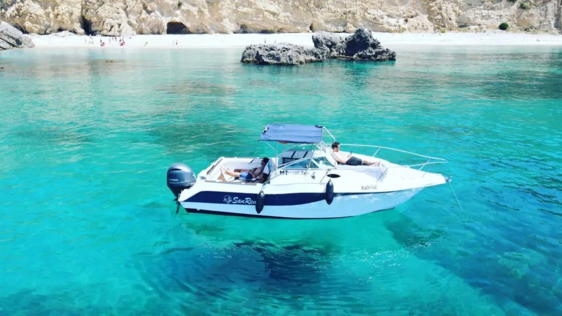 Passeio de barco na baía de Sesimbra